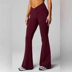 NWT Fabletics Oasis PureLuxe High-Waisted Crossover Burgundy Flare Pants small